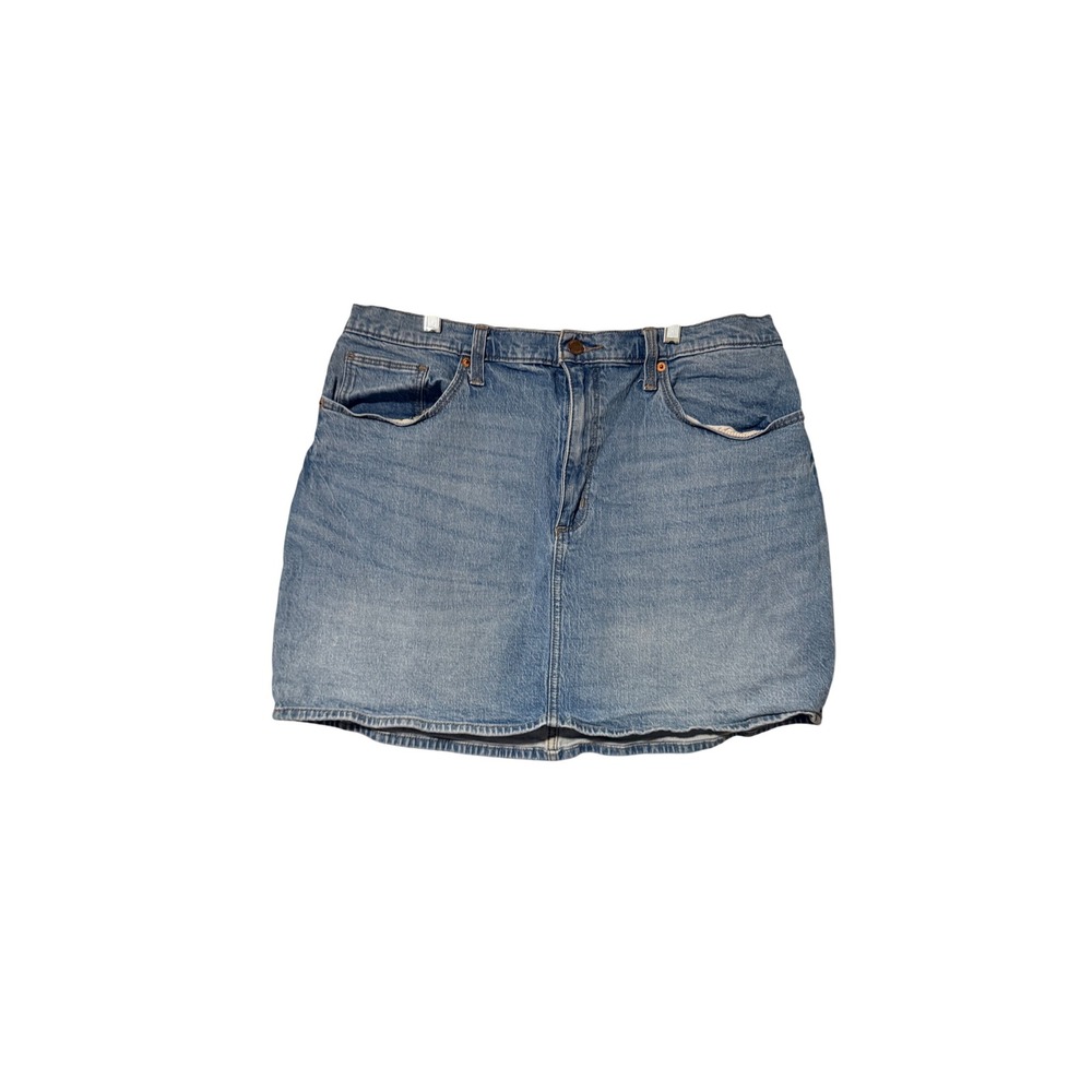 Universal Thread Denim Mini Skirt Womens 18/34R Light Blue Cotton Blend